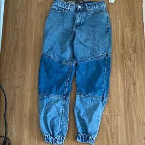 Urban Outfitters 90’s jogger denim jeans
